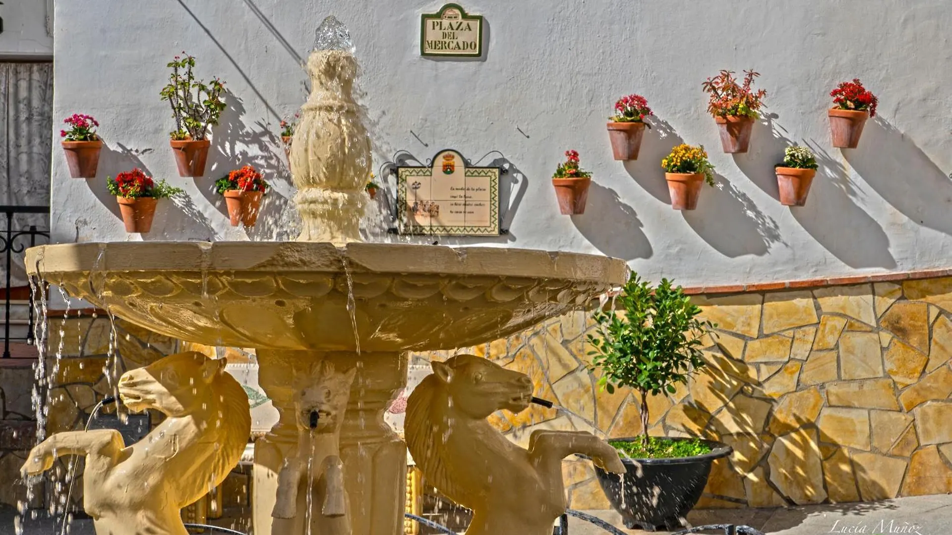 Balcones De Bentomiz Aparthotel Velez Malaga